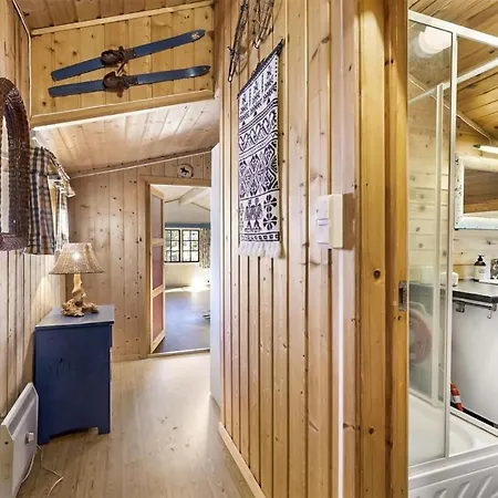 Hébergement de vacances Stunning In With Kitchen *