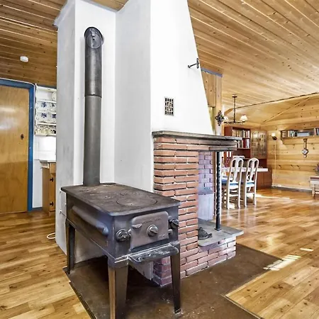 Hébergement de vacances Stunning In With Kitchen *