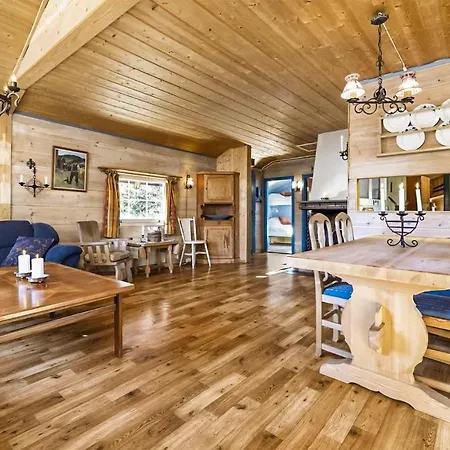 Stunning In With Kitchen Hébergement de vacances